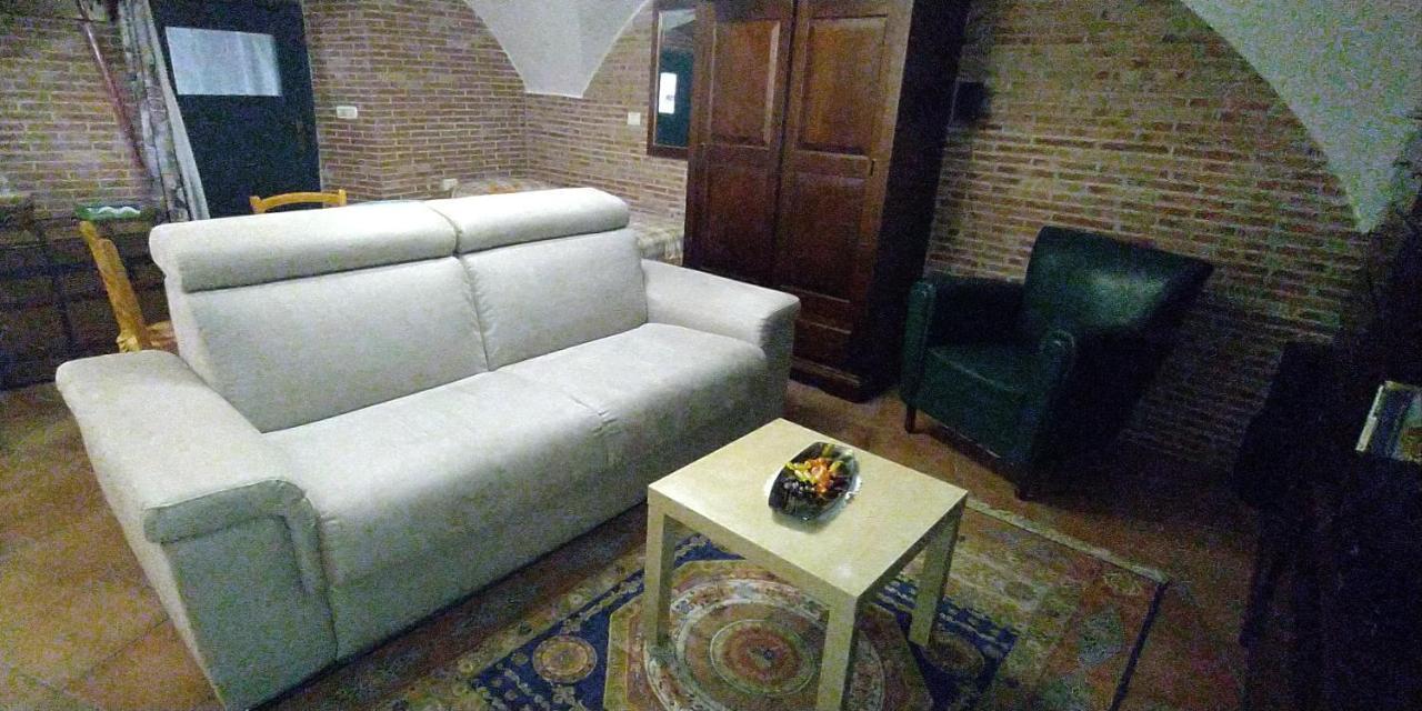 Da Giulietta Villa Adrano Ngoại thất bức ảnh
